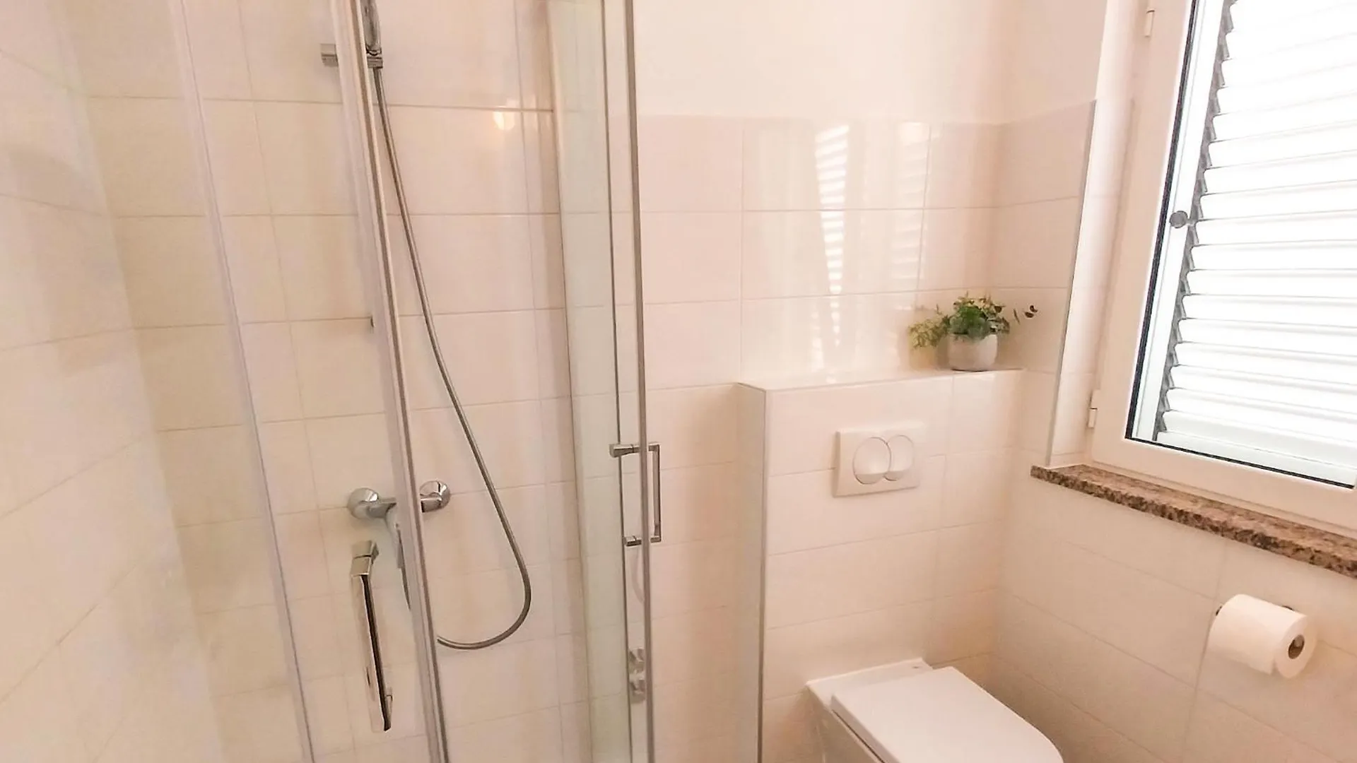 Rab Pandelo Apartmani Banjol
